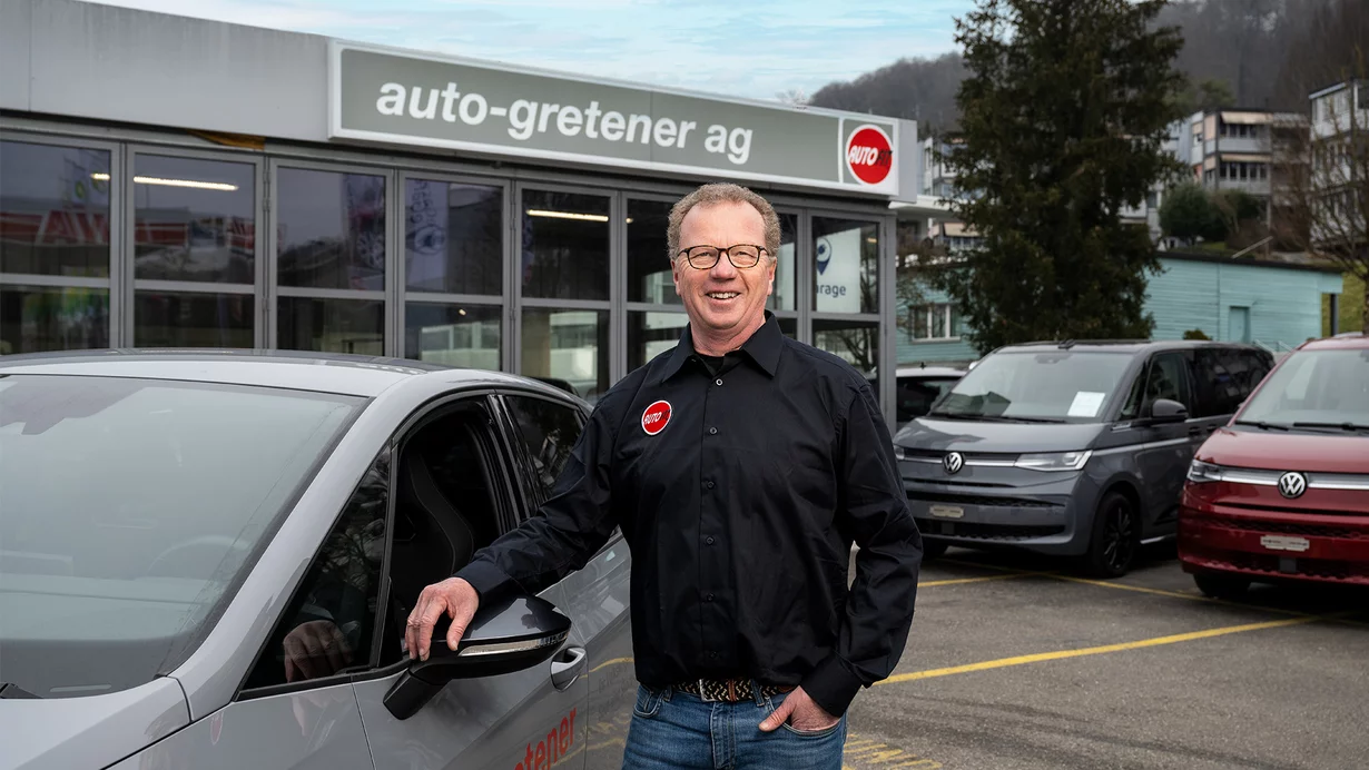 
										Die Hassliebe Markenvertretung
									