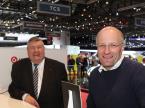 Walter Hennecke, Ex-Zentralvorstandsmitglied des AGVS (links), und Patrick Schwerzmann, Präsident der AGVS Sektion Zentralschweiz und Inhaber der Schwerzmann AG in Kriens.