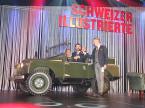 Emil-Frey-CEO Gerhard Schürmann im Interview- Schürmann und Marc Walder (hinten rechts) fuhren mit Winston Churchills Land Rover Defender auf die Bühne